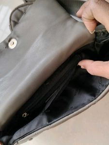 Stylish Quilted Crossbody Bag