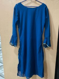 Elegant Blue Embellished Kurta