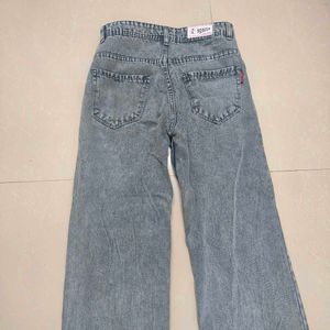 Grey Coloured Straight Pant
