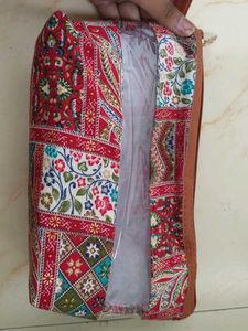 Makeup Pouch