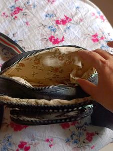 Gucci Sling Bag
