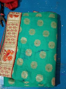 Saree With Heavy Border