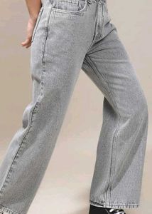 Straight Leg Jeans Takyo Talkies !