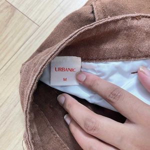 Urbanic Wide-leg Jeans.