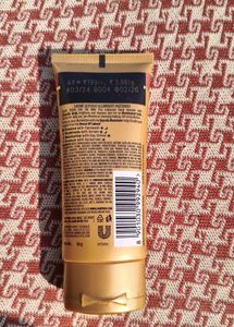 Lakme Glycolic Illuminate Facewash