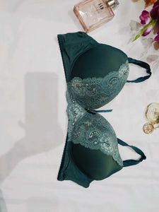🇳🇿💫💗Elegant Green Lace Bra