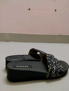 Xinzl Embellished Slides