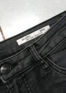 Stylish Women &#39;s Black Denim Jeans