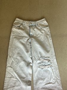 Urbanic Ripped Wide Jeans
