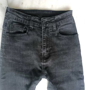 Ripped Black Skinny Jeans