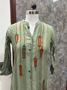 Green Kurti