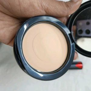 L&#39;Oreal Infallible Full Wear Concealer &amp; Powder