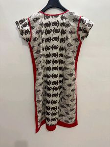 Women&#39;s Kurta