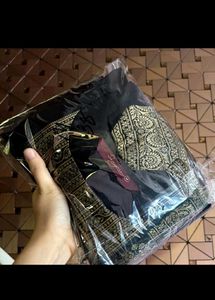 Elegant Black &amp; Gold Kurta Set