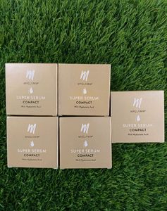 Myglamm Super Serum Compact