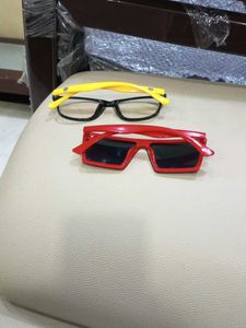 Sunglasses (Set of 2)
