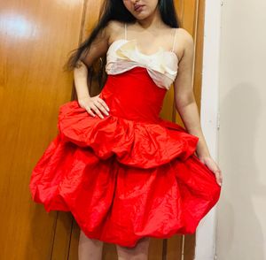 Red Bow Party Balloon Dress