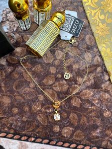 Lv High Quality Neck Piece