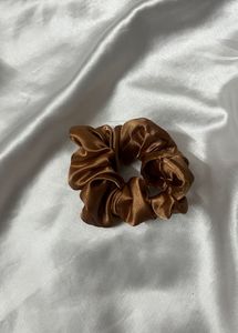 Neutral Satin Scrunchie Set