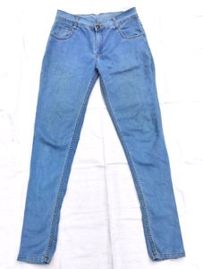 Women Light Blue Denim-Jeans
