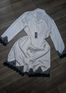 Lace Trim Nightsuit