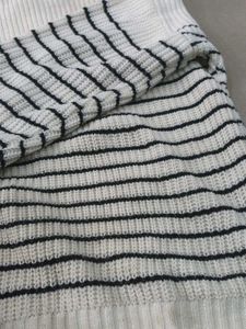 Savana White Sweatshirt
