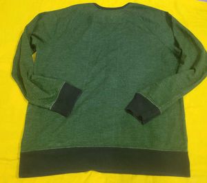 American Eagle Green Sweatshirt