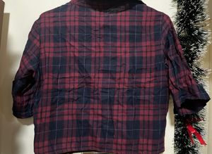 Red &amp; Navy Plaid Cropped Shirt