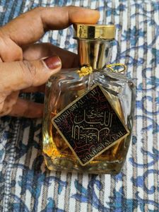 Mukhallat Al Lail Perfume