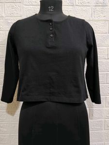 Black Button Crop Top