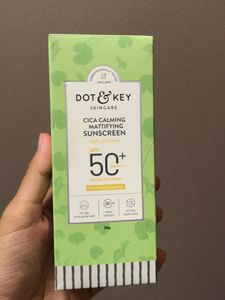 Dot & Key Sunscreen SPF 50
