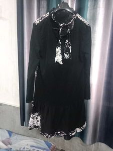 Chic Black &amp; White Mini Dress