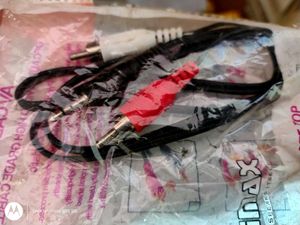 3.5mm Jack to Dual RCA Audio Aux Cable