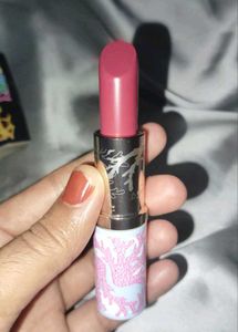 Estee Lauder Lipstick