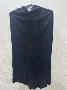 Fish Cut Black Skirt