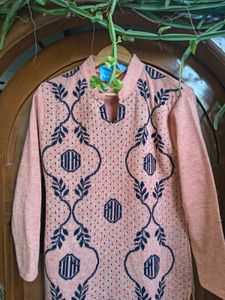 Elegant Embroidered Kurta