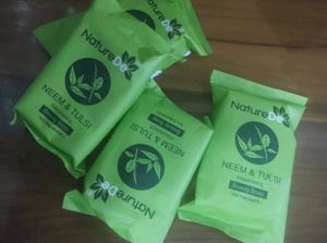 NatureDe Neem &amp; Tulsi Soap