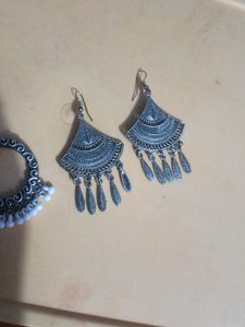 2set Earrings 1 Jewellery Set