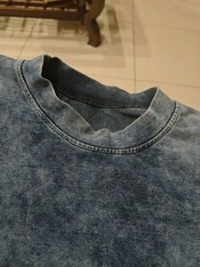 Acid Wash Cropped Sweatshirt