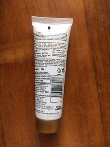 Everyuth Golden Glow Peel Off Mask