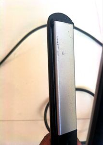 PHILIPS HAIR STRAIGHTENER