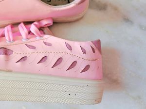 🪄🎀Trendy Casual Sneakers ✨️Attractive 😍