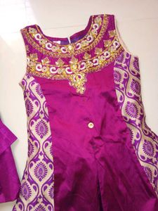 Burgundy dress 💜