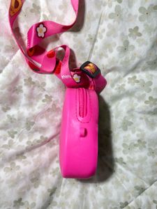 Cute Silicon Avocado Shaped Bags With Strap