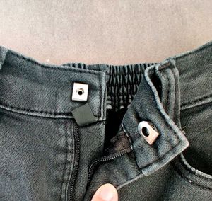 Black Kids Denim Jeans 👖 - Stretchable