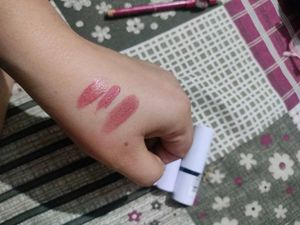 Black Peplum Cute Top Lipstick Combo