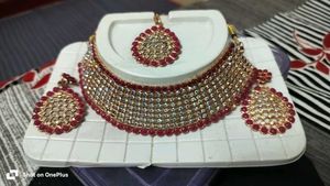 Gorgeous Necklace Set