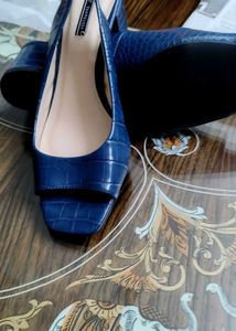 Van Heusen Blue Slingback Heels