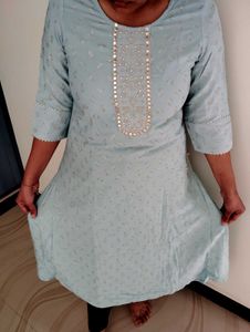 Avaasa Kurti