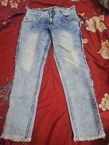 Frayed Hem Denim Jeans